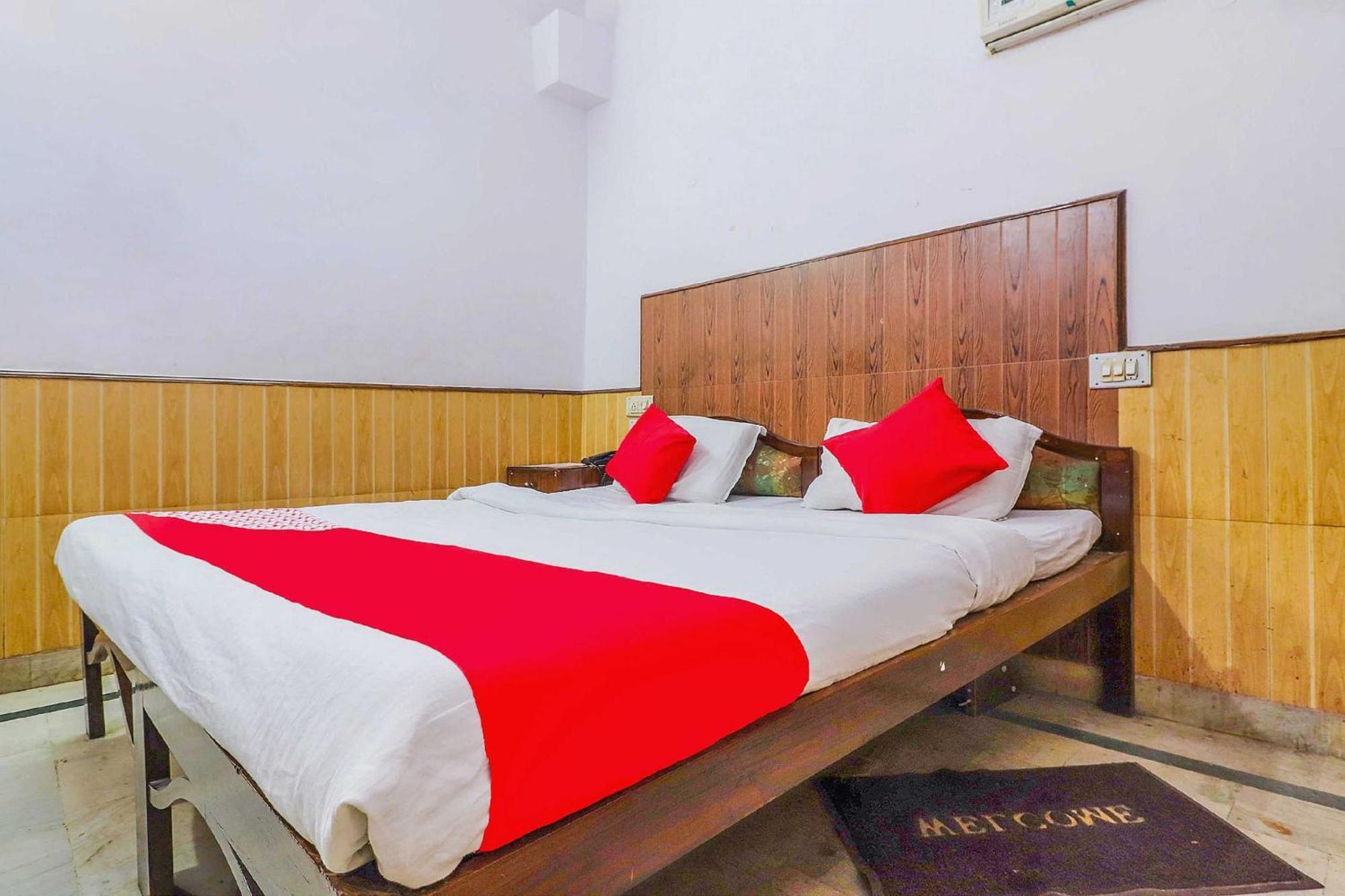 Hotel O Prem Chunaria Moradabad Exteriör bild